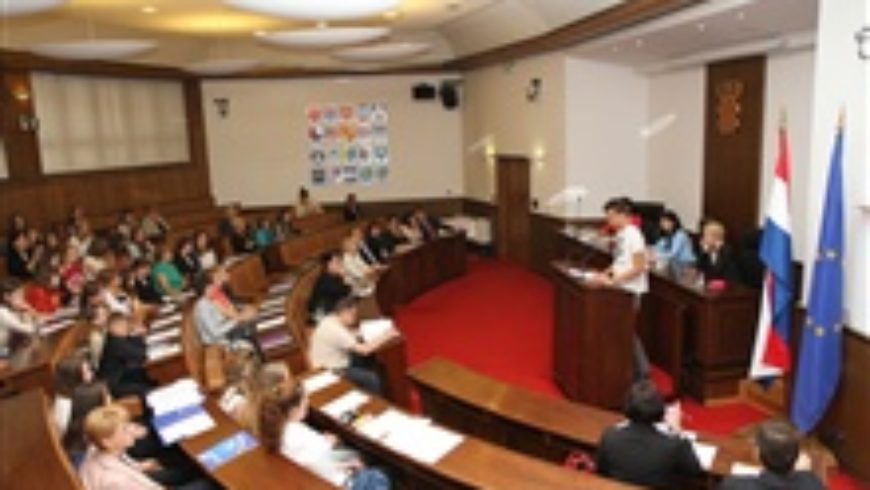 Sjednica Dječjih foruma iz cijele Hrvatske u Saboru