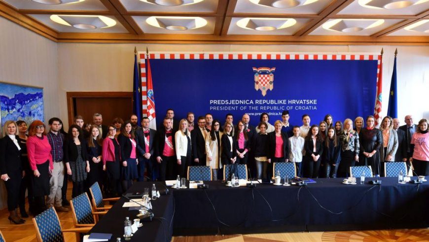 Predstavnici MMS-a kod Predsjednice RH na okruglom stolu “Biti mlad i živjeti u Hrvatskoj bez nasilja