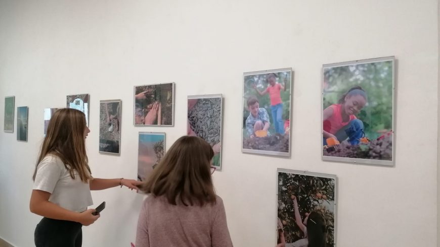 Otvorenje izložbe “Otiskom dječje ruke za klimatsku pravdu” u Lovranu